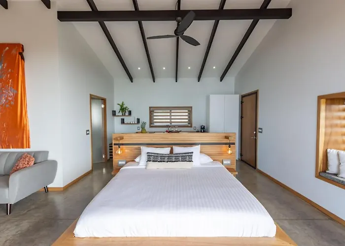 Vista Del Alma Boutique - Adult Only